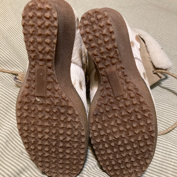 Funky Winter wedge boots - Picture 4 of 4